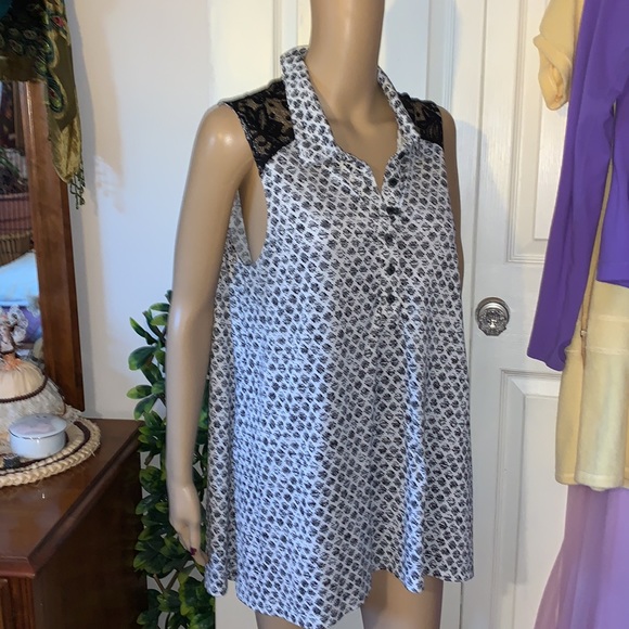 Plus size 1X black lace grey sleeveless tunic shirt top 1X - Picture 7 of 12